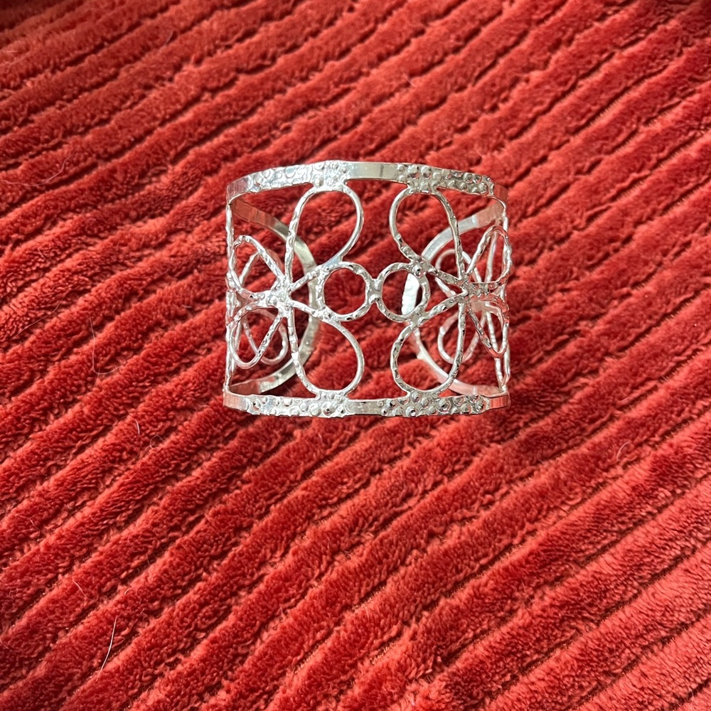 Elegant Silver Filigree Cuff Bracelet